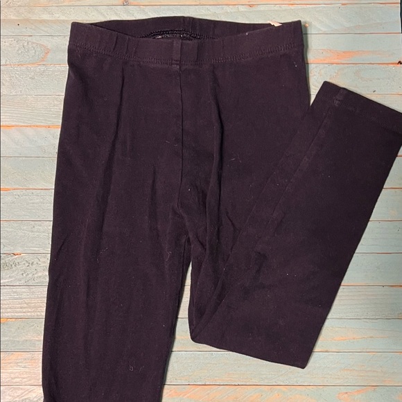 Two pair of leggins. 4t. - Picture 3 of 4